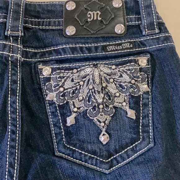 Signature Boot Miss Me Jeans - Picture 3 of 6